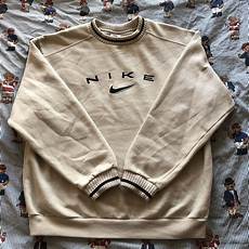 Guess Sweatshirt