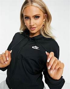 Nike Cropped Hoodie